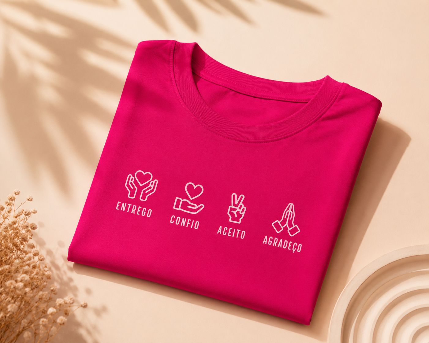 Camiseta Rosa, "Entrego, Confio, Aceito Agradeço" - Imagem 2